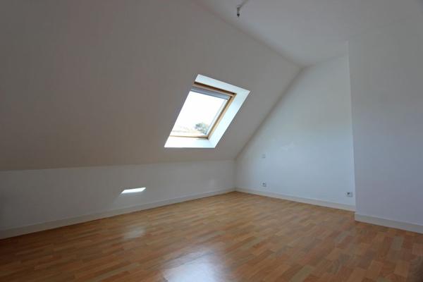 A LOUER QUARTIER CHAPTAL, UNE MAISON CONTEMPORAINE 4 CHAMBRES. -
