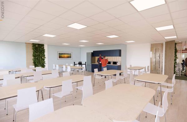 Bureaux à louer à Saint-Nazaire plateau lumineux divisible et proche services
