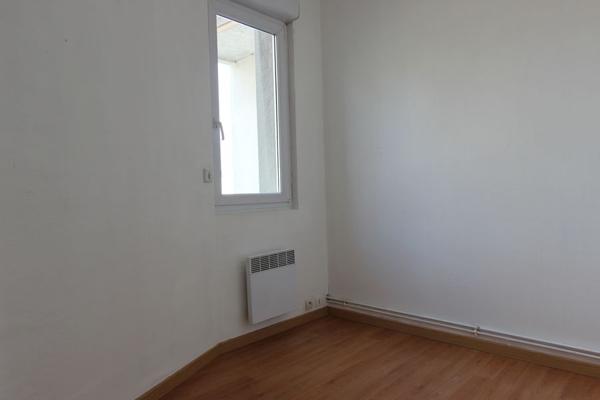 UN APPARTEMENT T3 BIS LUMINEUX EN CENTRE-VILLE DE QUIMPER. -
