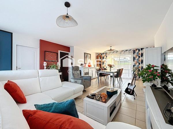 Maison de plain-pied, 121 m², 3 chambres et un bureau