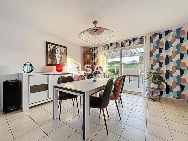 Maison de plain-pied, 121 m², 3 chambres et un bureau