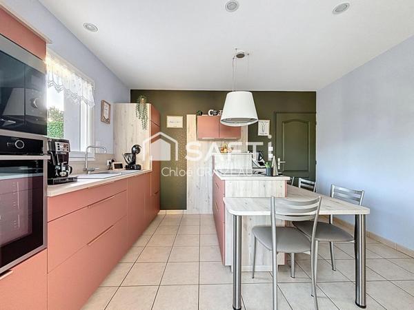 Maison de plain-pied, 121 m², 3 chambres et un bureau