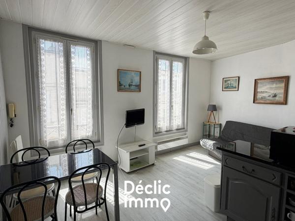 Vente appartement ancien La rochelle, 30m² 2 pièces 168 000€ Charente-maritime