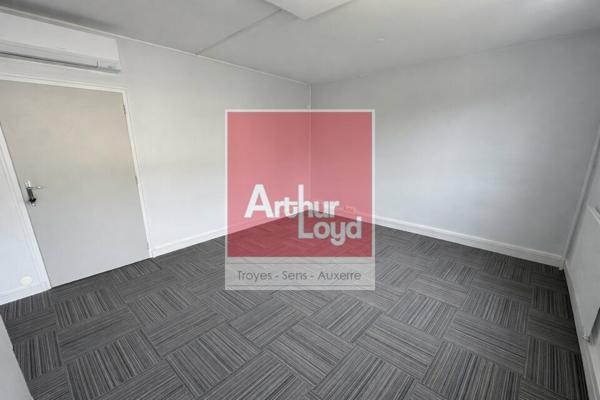 Bureaux 35m² à louer - Troyes proche gare