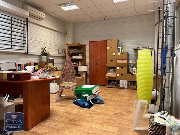 Local commercial à vendre 288m²
