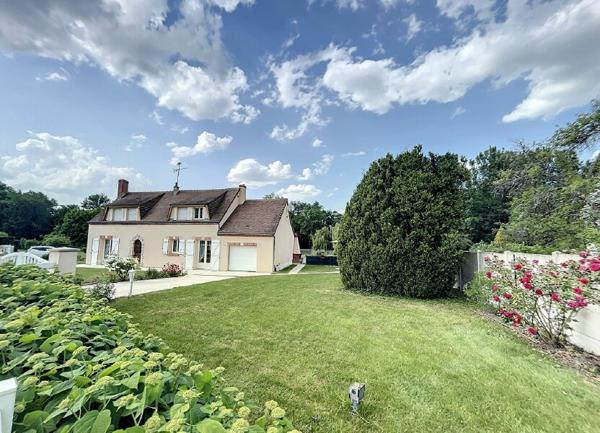 Maison à vendre    5 pièces •  Selles-sur-Cher