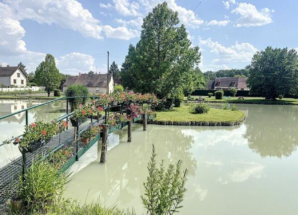 Maison à vendre    5 pièces •  Selles-sur-Cher