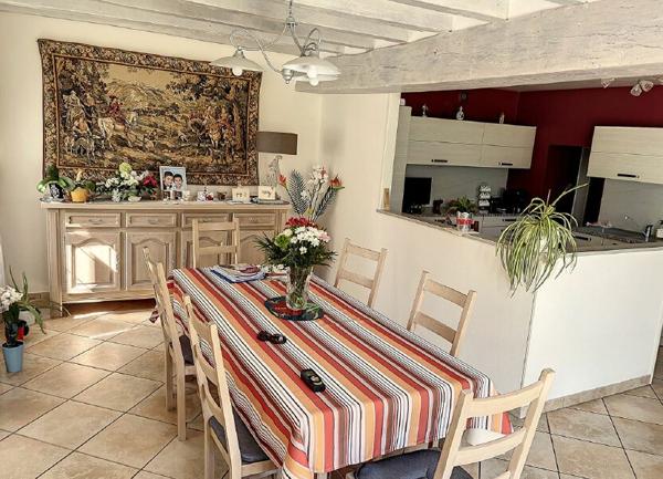 Maison à vendre    5 pièces •  Selles-sur-Cher