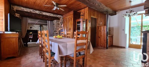 Maison à vendre 7 pièces 165 m² La Grée-Saint-Laurent