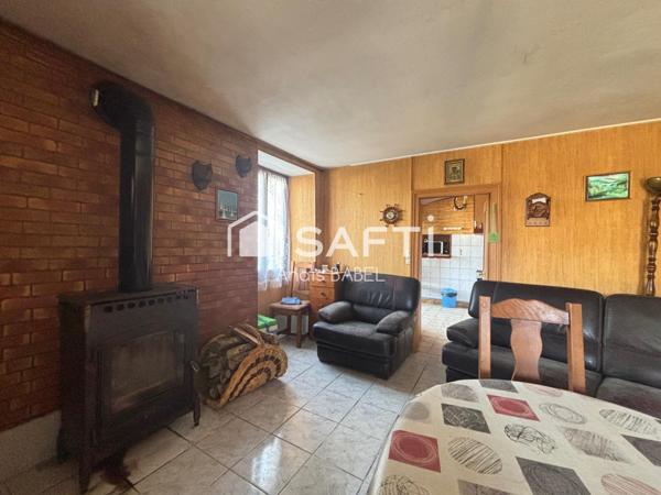 Maison idéale pour un projet de rénovation.