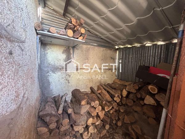 Maison idéale pour un projet de rénovation.