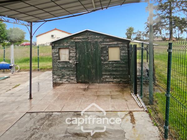À vendre, maison d’habitation située dans une zone résidentielle avec terrain constructible de 1229 m2