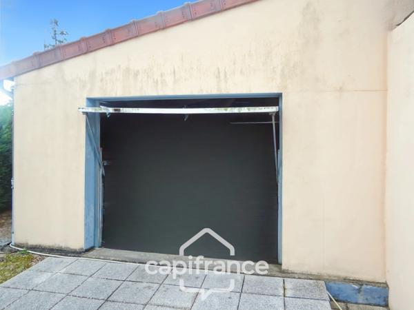 À vendre, maison d’habitation située dans une zone résidentielle avec terrain constructible de 1229 m2