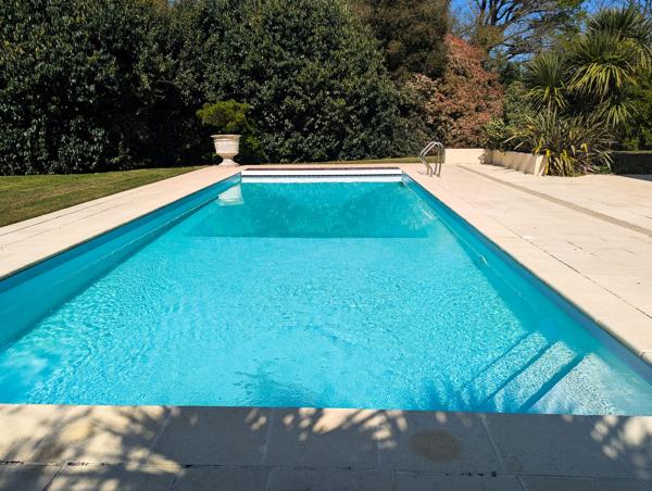 Ploërmel – Ambiance Raffinée & Style Design Pour Cette Splendide Villa d’Architecte (350m²)