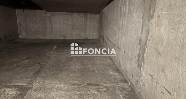 À vendre Parking 9.9 m² - Paris 75015