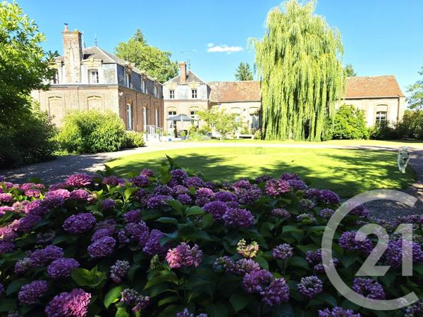 Maison à vendre  10 pièces - 300 m 2   BERNAY  - 27