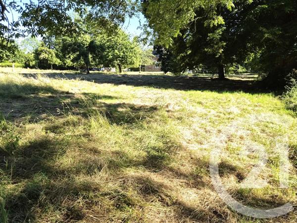 Maison à vendre  10 pièces - 300 m 2   BERNAY  - 27