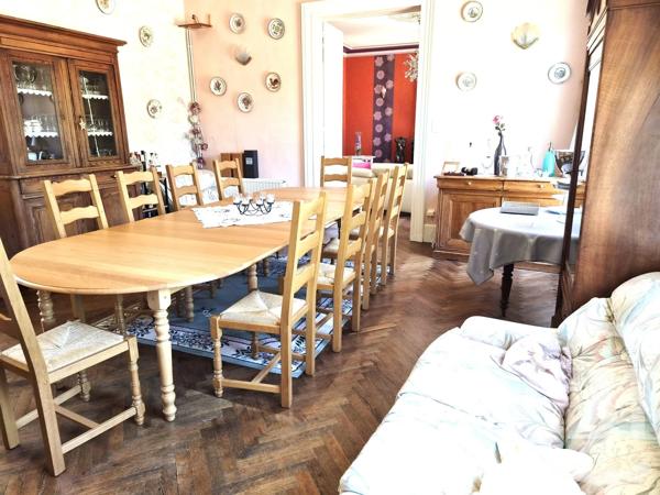 Maison à vendre  10 pièces - 300 m 2   BERNAY  - 27