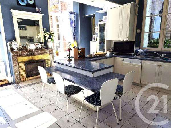 Maison à vendre  10 pièces - 300 m 2   BERNAY  - 27
