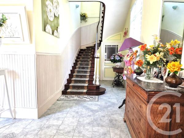 Maison à vendre  10 pièces - 300 m 2   BERNAY  - 27