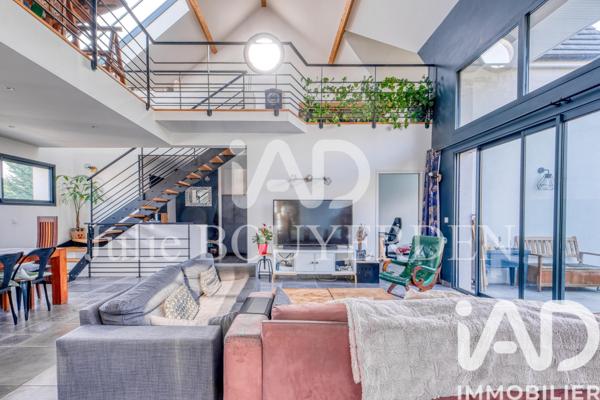 Maison à vendre 8 pièces 240 m² Jouy-en-Josas