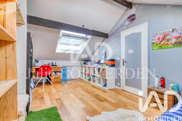 Maison à vendre 8 pièces 240 m² Jouy-en-Josas