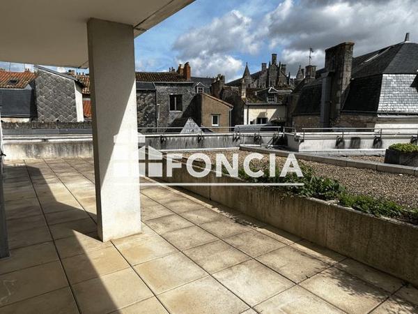 À vendre Appartement 3 pièces 95.97 m² - Poitiers 86000
