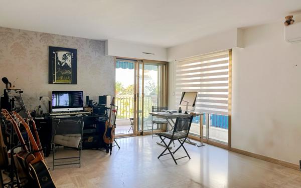 Appartement à vendre    3 pièces • 79,45 m2 Cannes