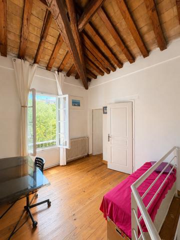 Maison
                                                                                                                                                                                                                                                                                                                        5 pièce(s)                                                                                                                                                                                                          3 chambre(s)                                                                                                                                                                                                          130  m²