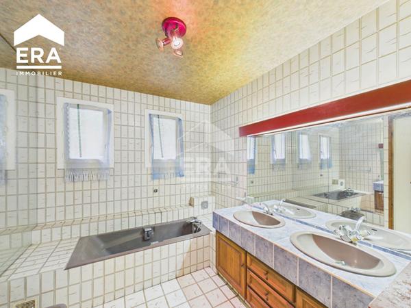 Maison 6 pièces à vendre à Arvieu - 220 m² habitables