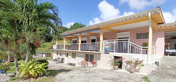 Vente / Maison et grand terrain