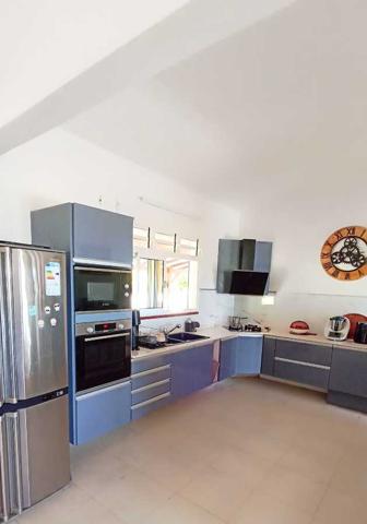 Vente / Maison et grand terrain