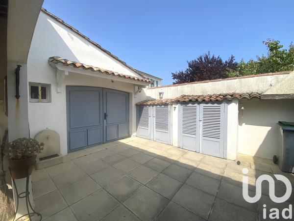 Maison 5 pièces de 127 m² à Loix (17111)