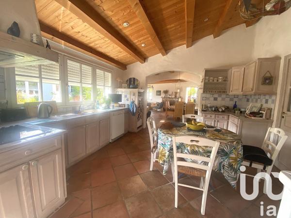 Maison 5 pièces de 127 m² à Loix (17111)