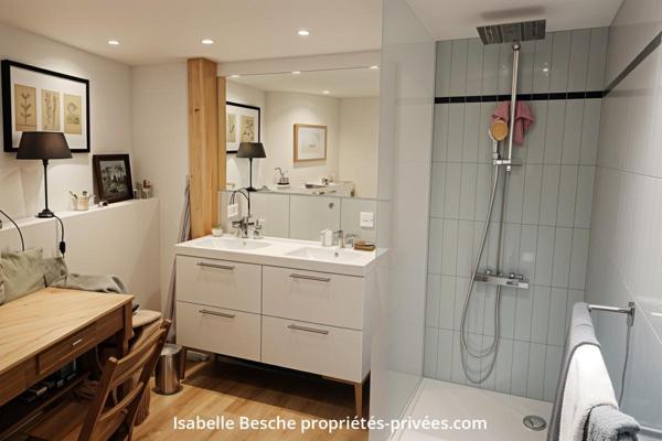 Duplex 2021- dernier étage - Bordeaux Bastide - 108 m2 au sol - Prix maîtrisé - Balcon- parking -T4 possible
