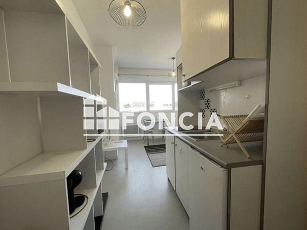 Location Studio meublé 18.4 m² - PORTE OCEANE BATIMENT C - 58 RUE ALFRED KASTLER La Rochelle 17000