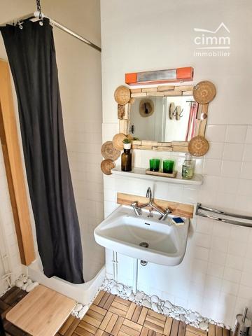 Ancien hôtel rénové en maison d’hôtes – 354 m² au cœur du Vercors