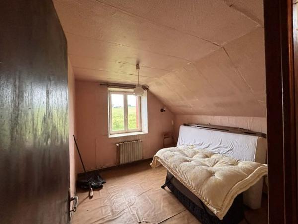 Maison ferme Villaines-la-Juhel 90 m²