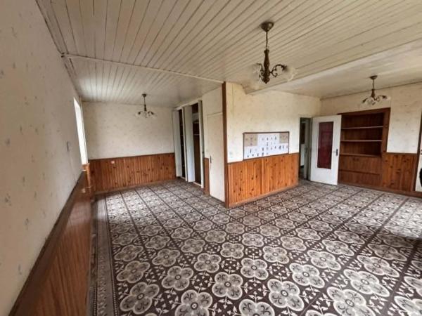 Maison ferme Villaines-la-Juhel 90 m²