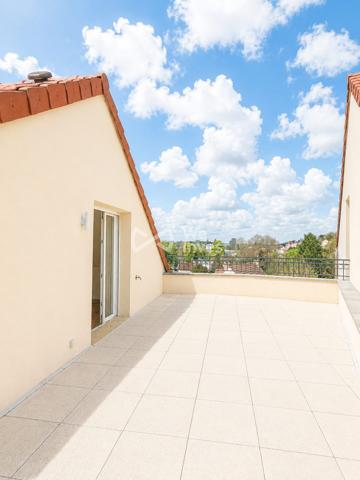DUPLEX - T4 - TERRASSE et BALCONS