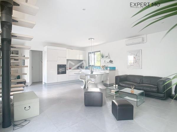 Maison contemporaine 5 pièces, 3 chambres à ... Prades-le-Lez 34730