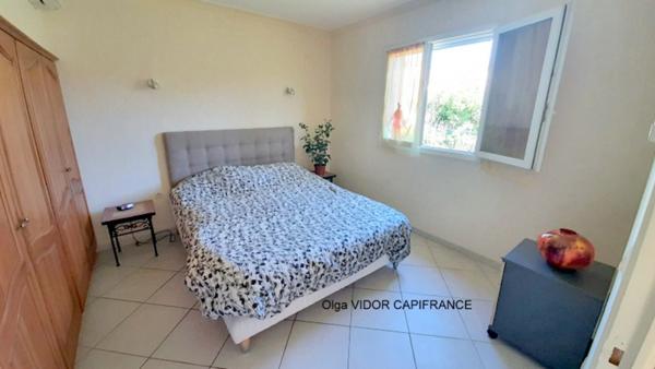 Dpt Hérault (34), à vendre LE GRAU D'AGDE maison P5 terrain 1000 m² double garage