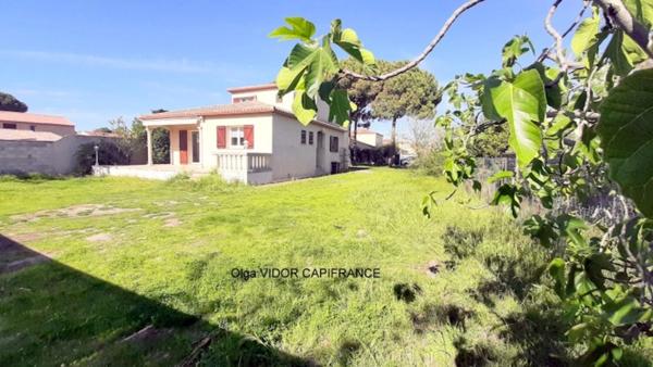 Dpt Hérault (34), à vendre LE GRAU D'AGDE maison P5 terrain 1000 m² double garage