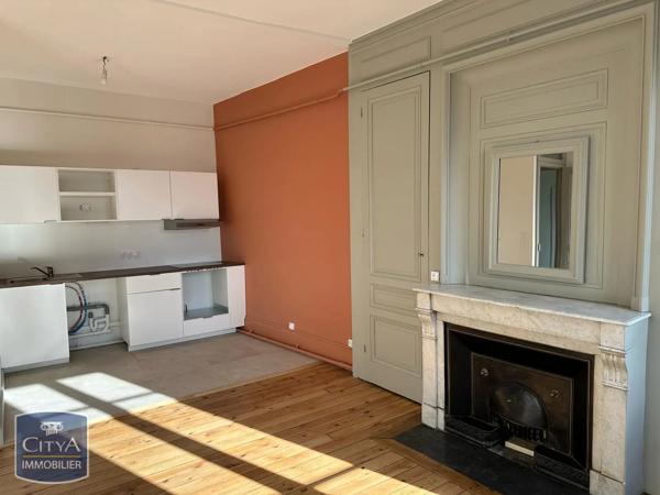 Appartement à louer 4 pièces 77.67m² Tassin-la-Demi-Lune (69160)