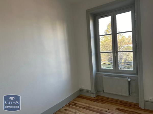Appartement à louer 4 pièces 77.67m² Tassin-la-Demi-Lune (69160)