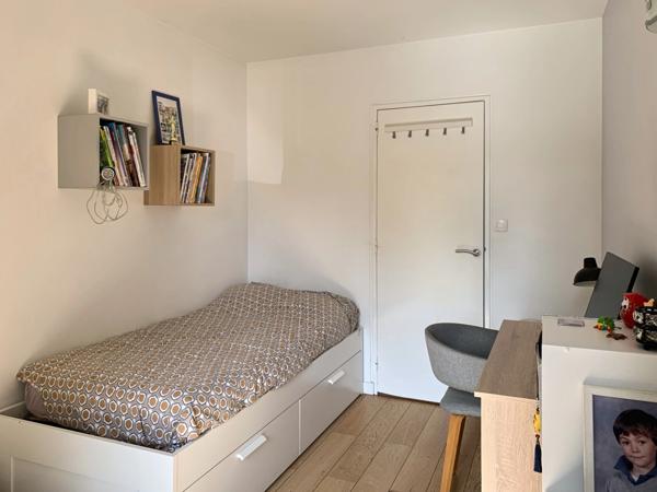 - 78350 - JOUY-EN-JOSAS - PARC DE DIANE - APPARTEMENT - 5 PIÉCES - 4 CHAMBRES - PROCHE HEC - CALME - PISCINE - PARKING - GARE