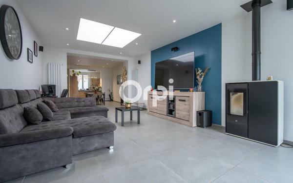 Maison à vendre    4 pièces •  Estaires