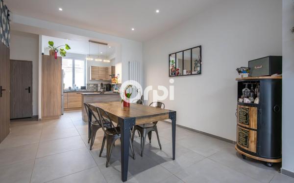 Maison à vendre    4 pièces •  Estaires