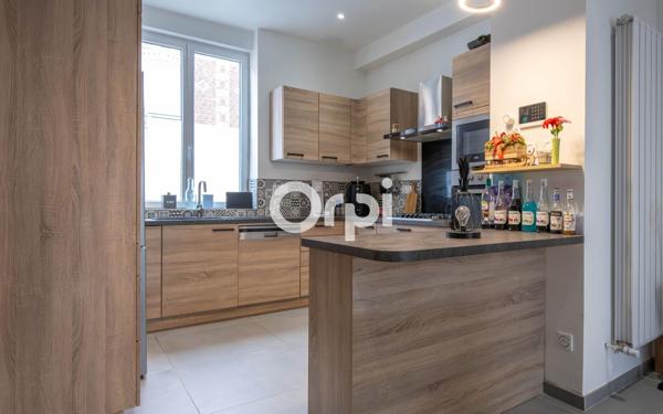 Maison à vendre    4 pièces •  Estaires