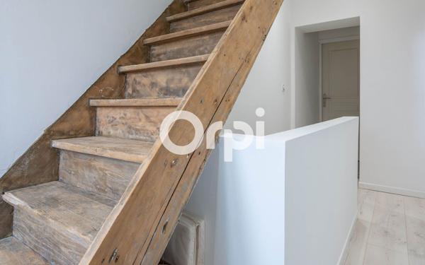 Maison à vendre    4 pièces •  Estaires